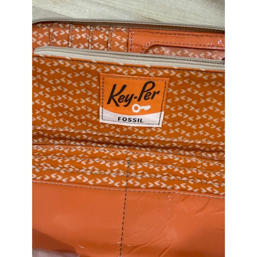 Fossil Key-Per Zip Around Wristlet Card Wallet Coated Canvas Southwest